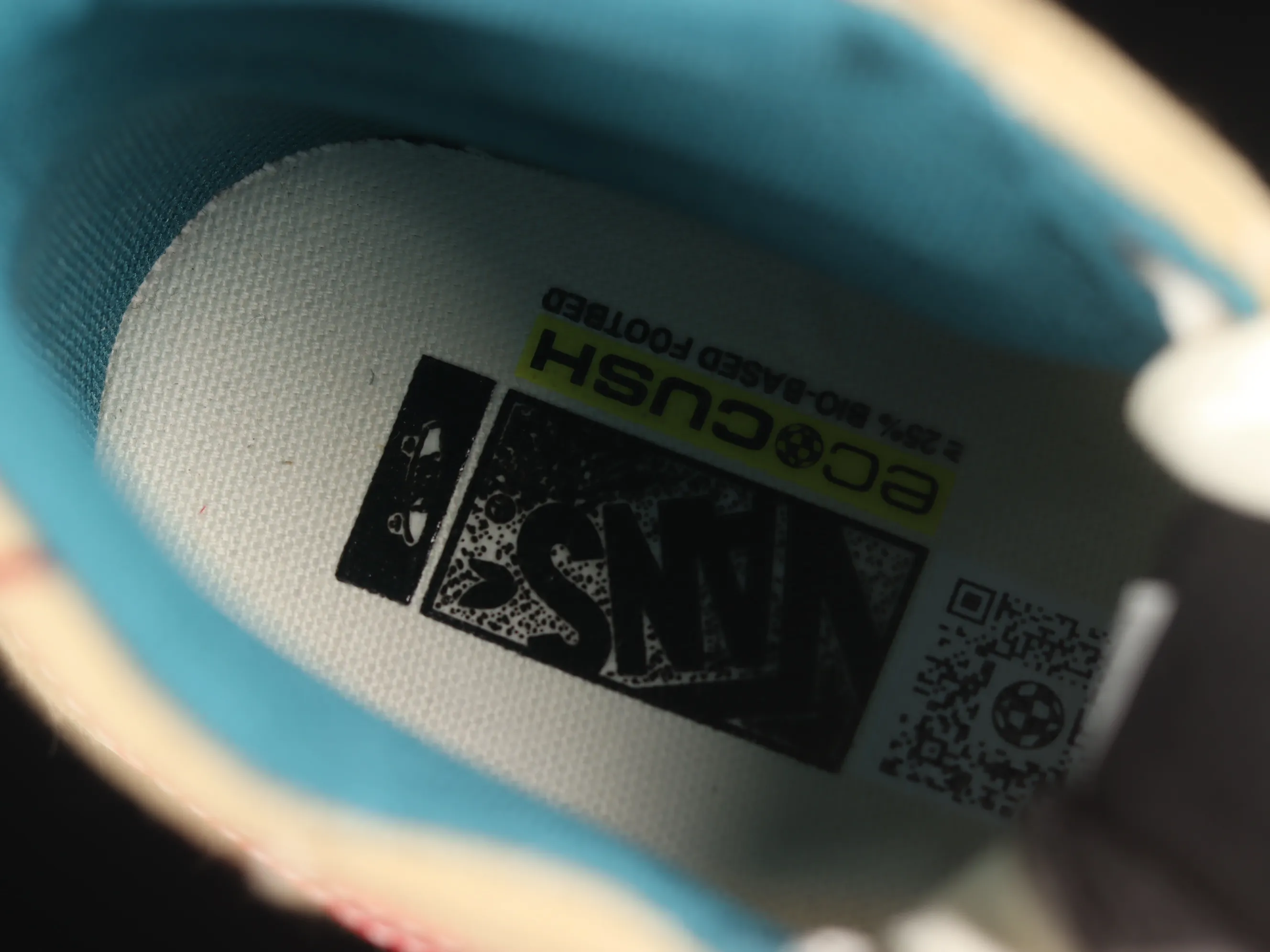 All categories Vans Vans series Vans Hi Vans high-top Vans Sk8-Hi Vault OG VR3 Vans official environmental protection series Maple leaf electric embroidered canvas shoes VN0A5EE3AZB